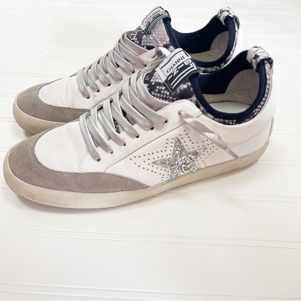 Gianni Bini White Leather Glitter star Super Star Sneakers 10 silver laces